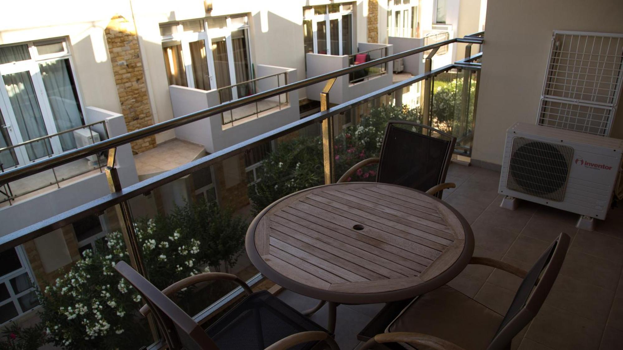 Lagada Resort Makrýgialos Dış mekan fotoğraf